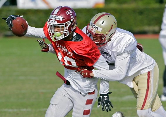 Robby Anderson, Justin Simmons